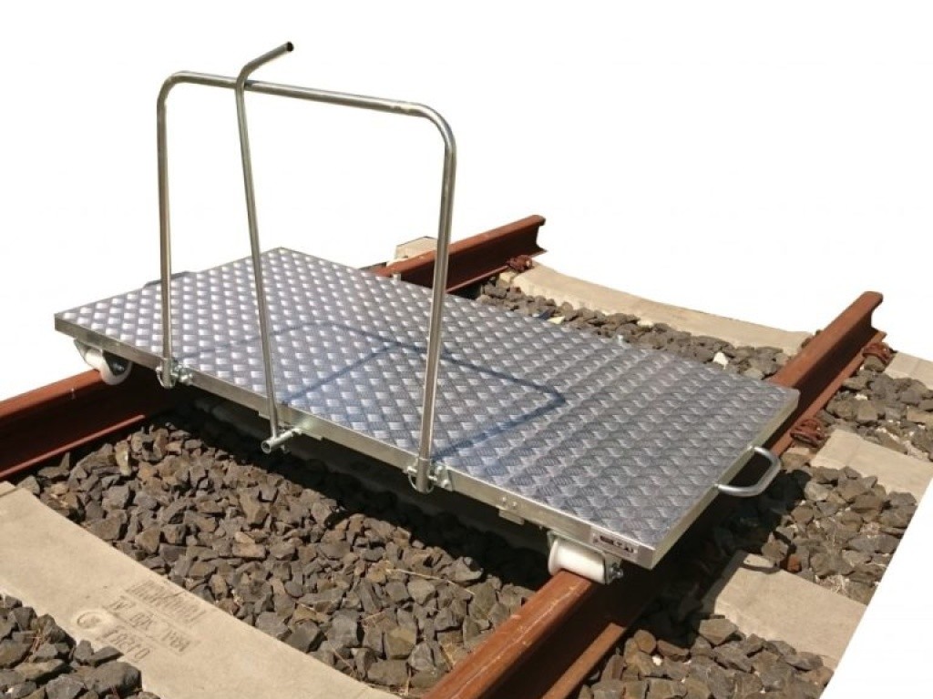 Lekki wózek szynowy PL-15